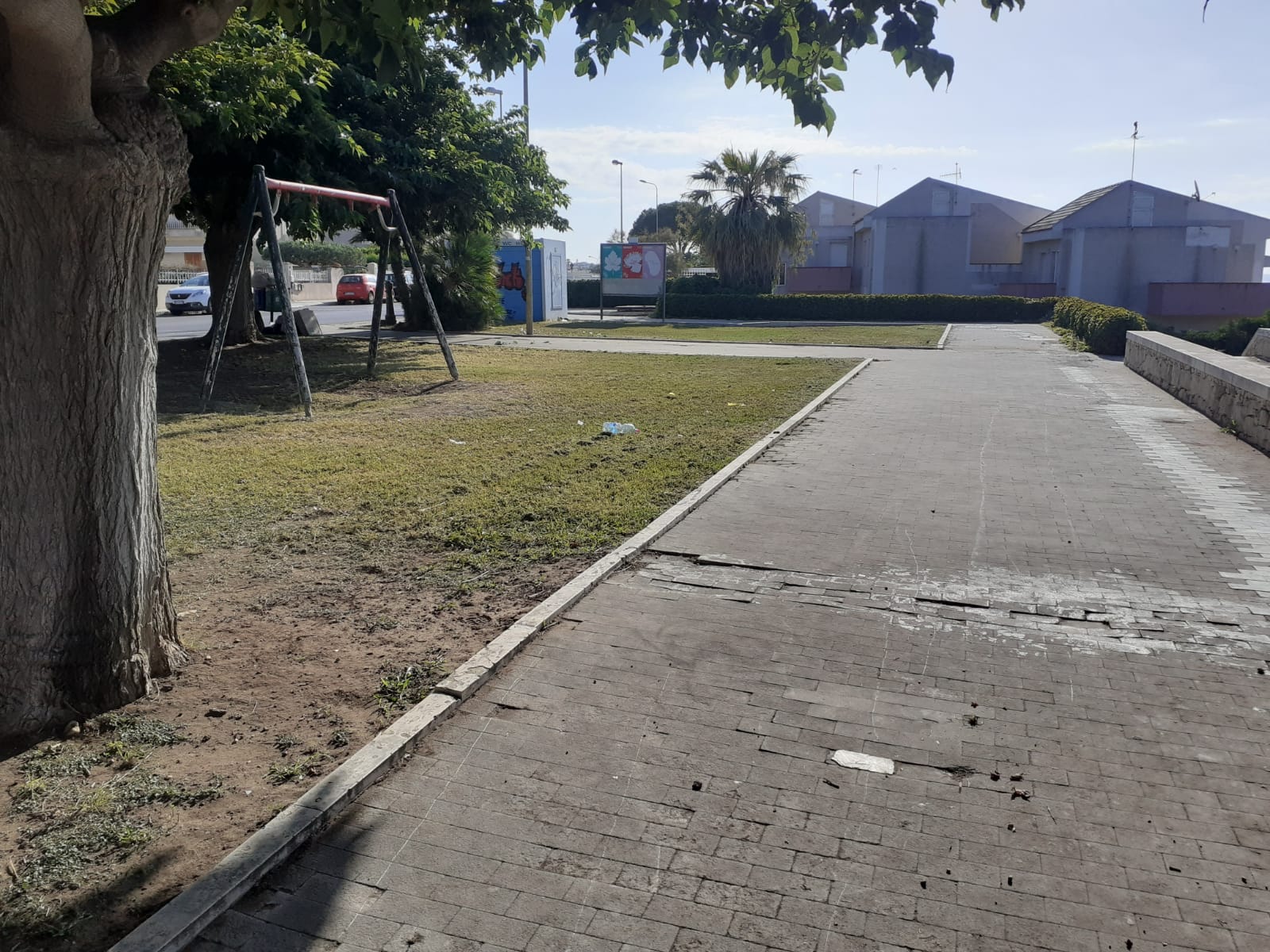 Taglio prati Gesuiti e lungo mare a.doria (marina di rg)